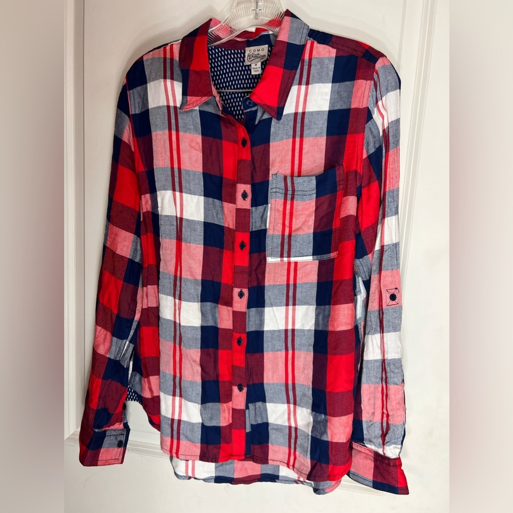Plaid top medium